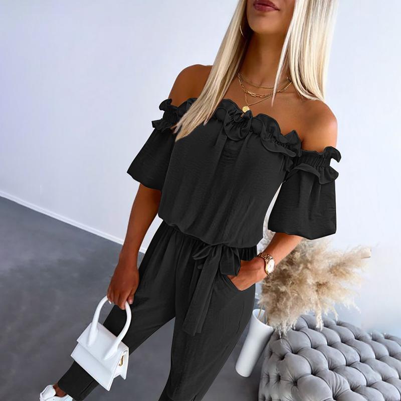 Damejumpsuit med korte ærmer | off-shoulder hals og bindebælte