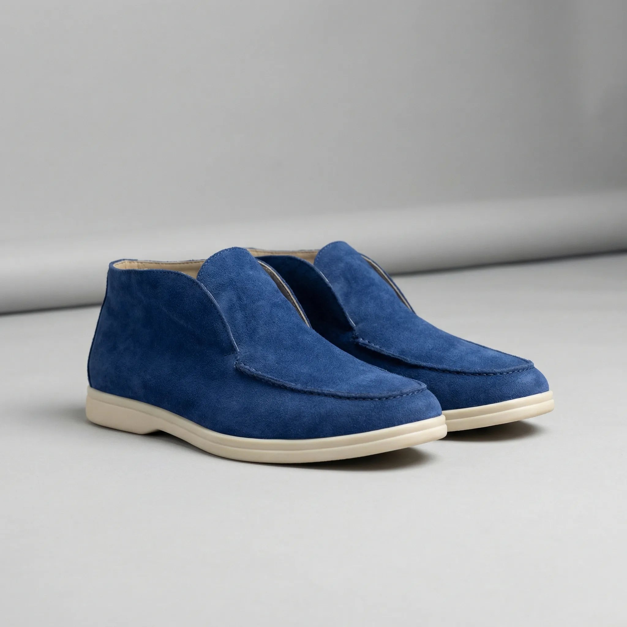 Herresko i ruskind | Slip-ons med komfortabel sål