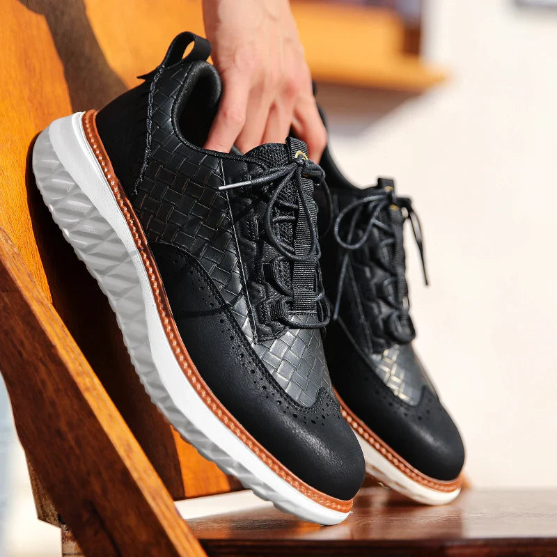 Herresneakers | Oxford sneaker med præget detalje og dæmpende sål