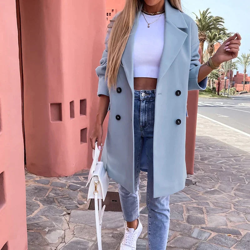 Lang damefrakke | Ulden frakke med knapper og reverskrave