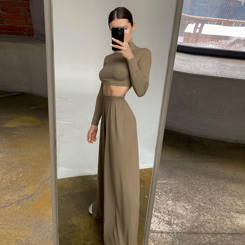 Loungewear sæt dame | Crop top med lange ærmer og brede bukser