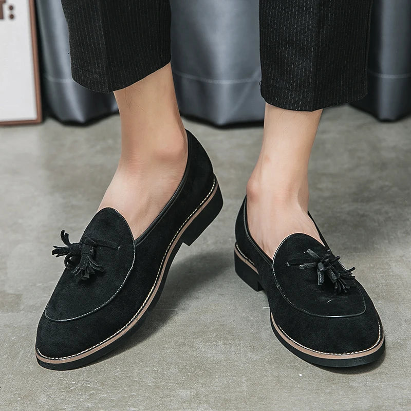 Viktor | Charles Klassiske Loafers i Ruskind