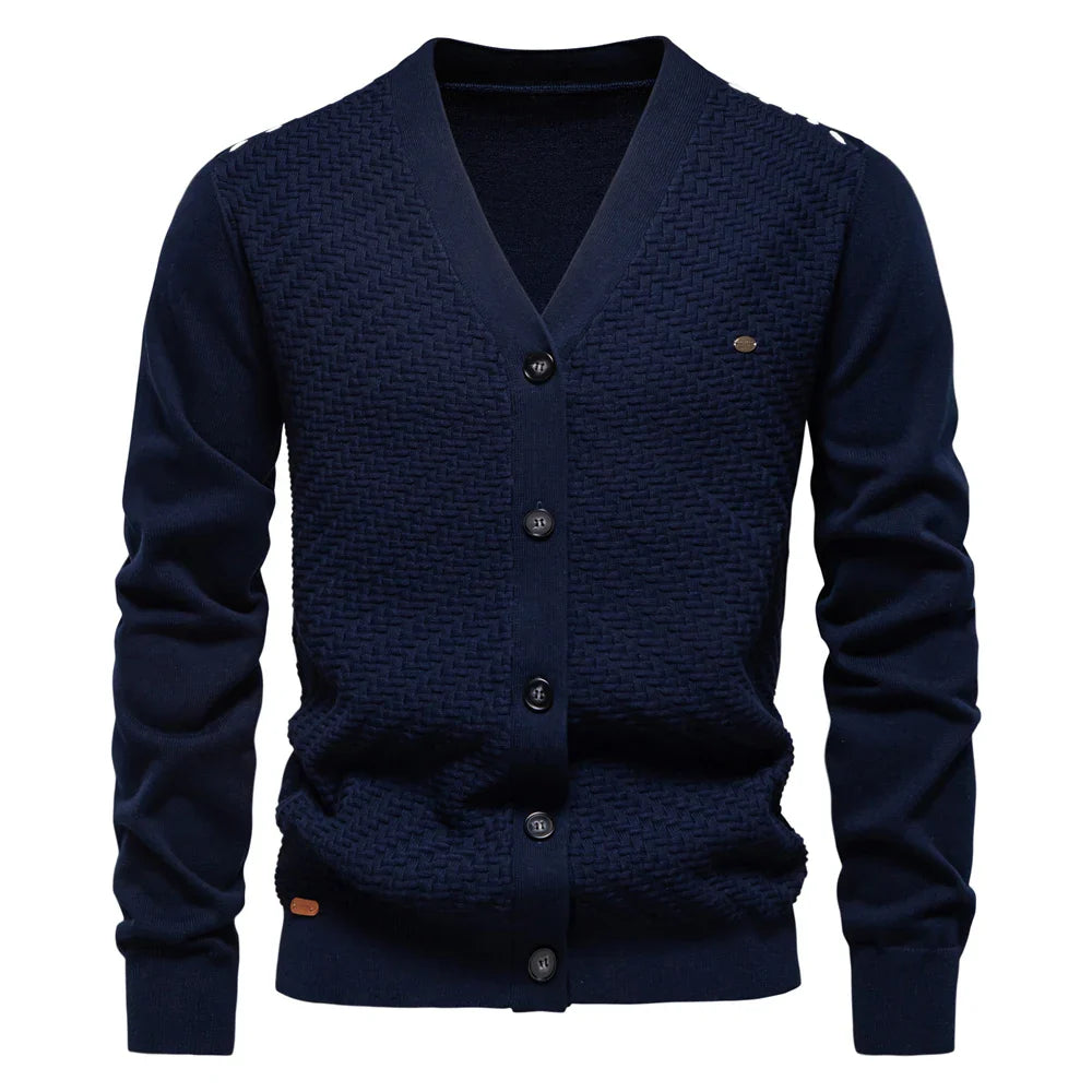 Varm herre cardigan med V-hals – komfortabel striktrøje i tidløst design