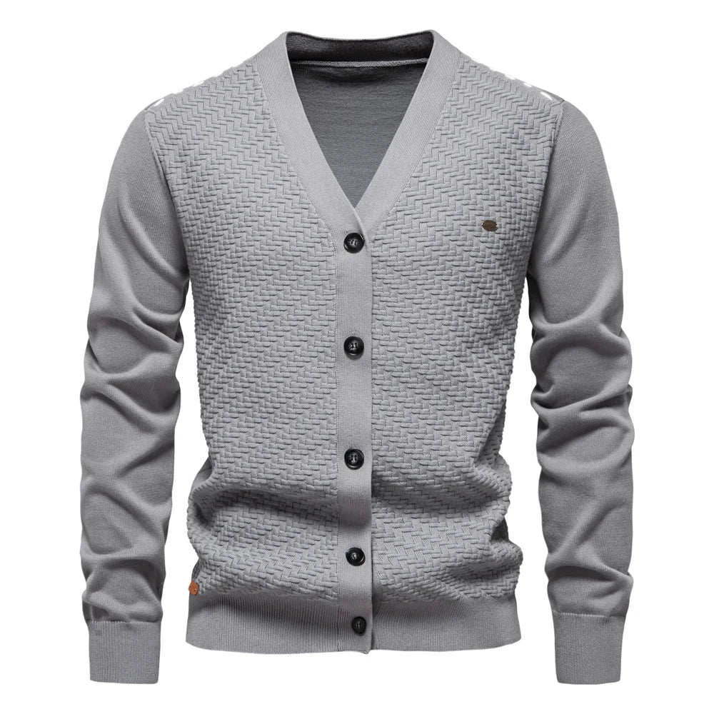 Varm herre cardigan med V-hals – komfortabel striktrøje i tidløst design