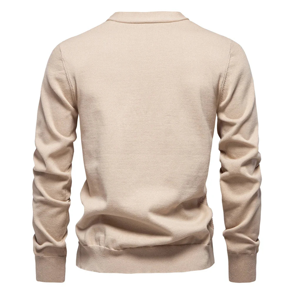 Varm herre cardigan med V-hals – komfortabel striktrøje i tidløst design