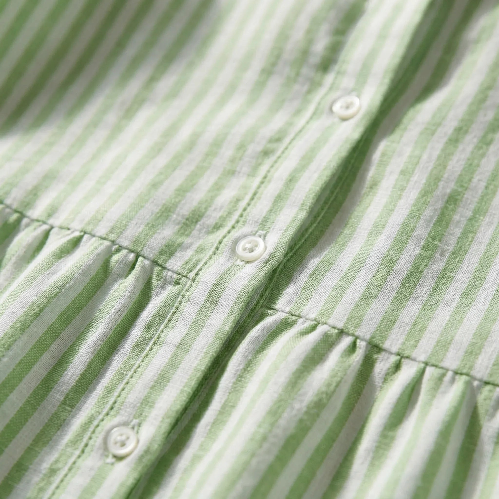 Robe chemise pour femme | Robe légère et aérienne à boutons et manches longues