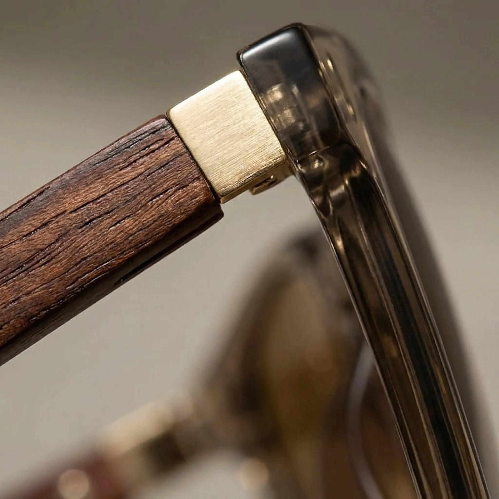 Lunettes de soleil pour homme | Monture ronde aspect bois