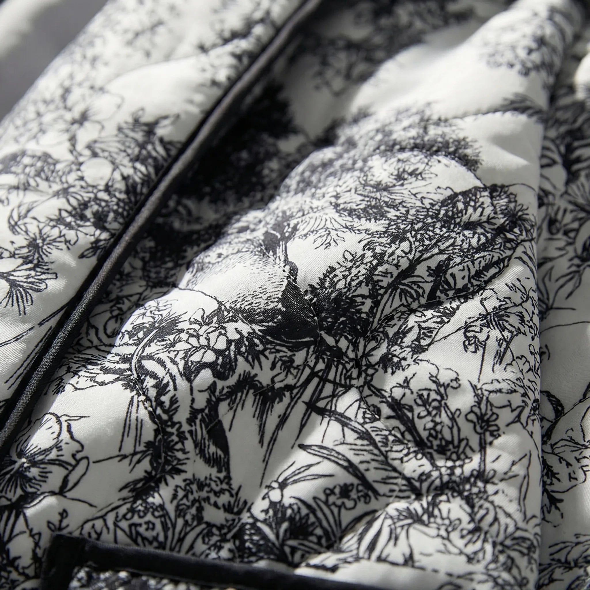 Sommerjakke til kvinder | Let jakke med grafisk print og piping
