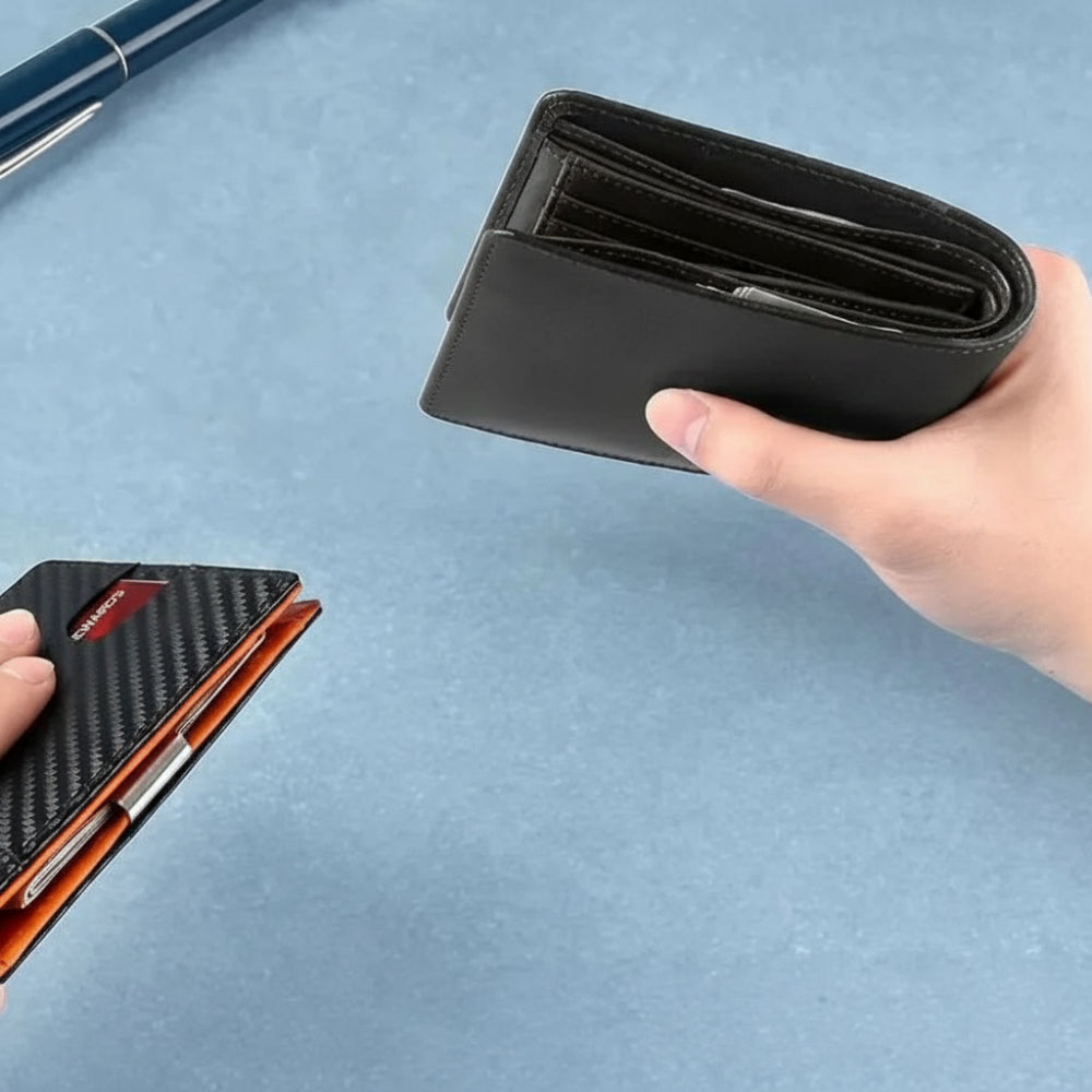Minimalistisk RFID-beskyttet kortholder i kulfiber-look