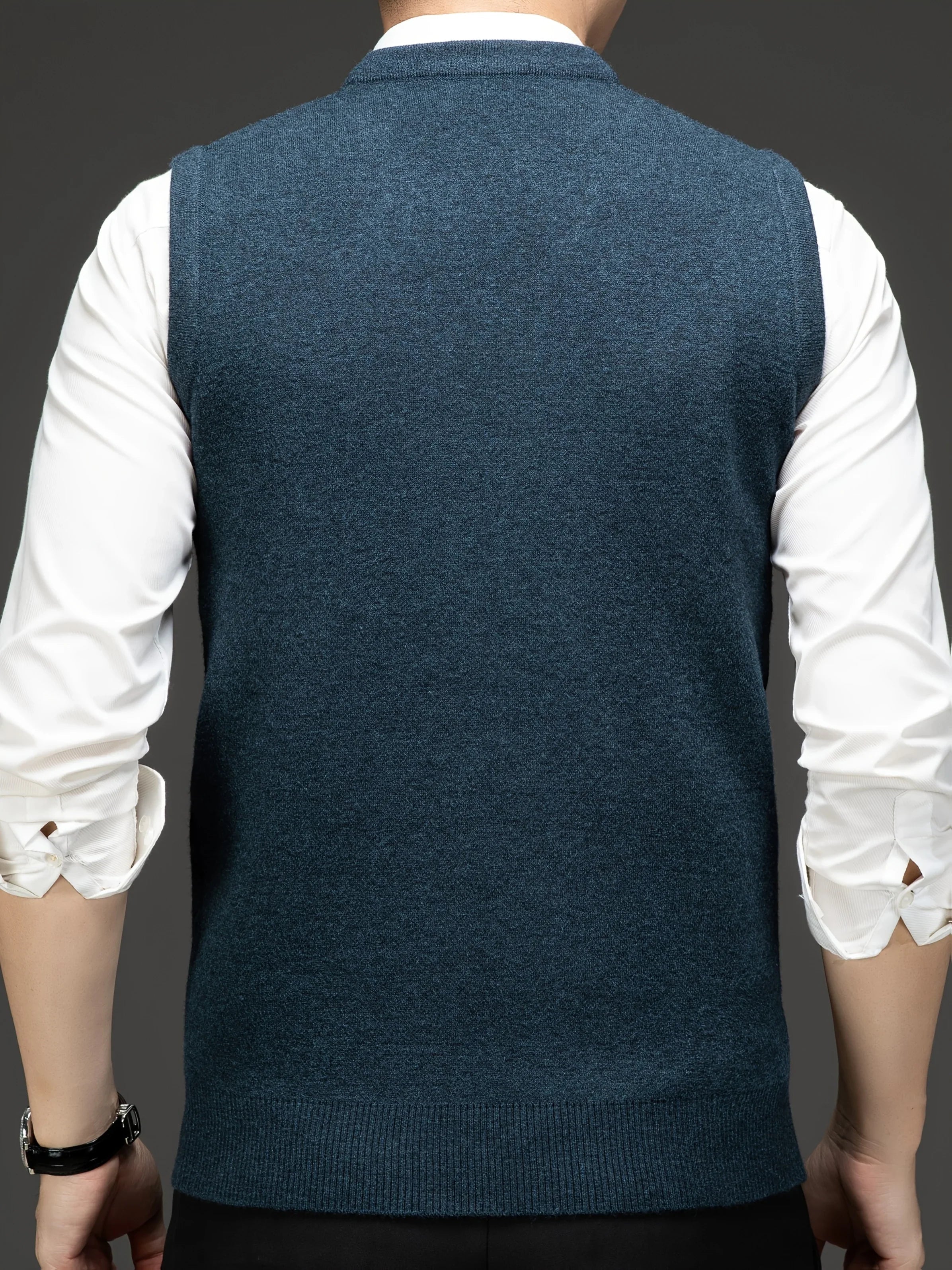 Herre pullover | Strikket v-hals pullover med diamantmønster
