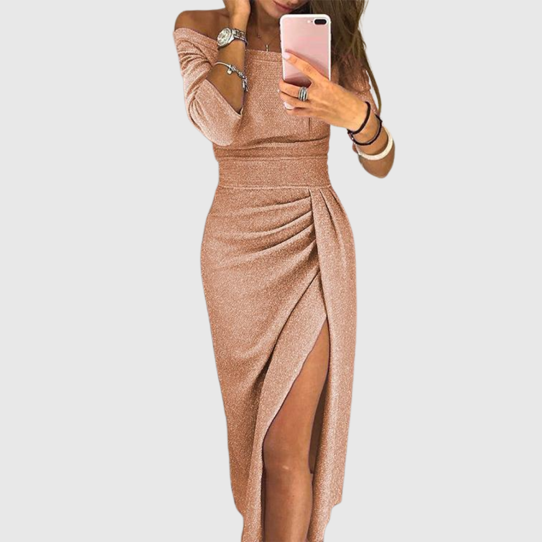 Elegant lang kjole | Slids, off-shoulder hals og figursyet pasform