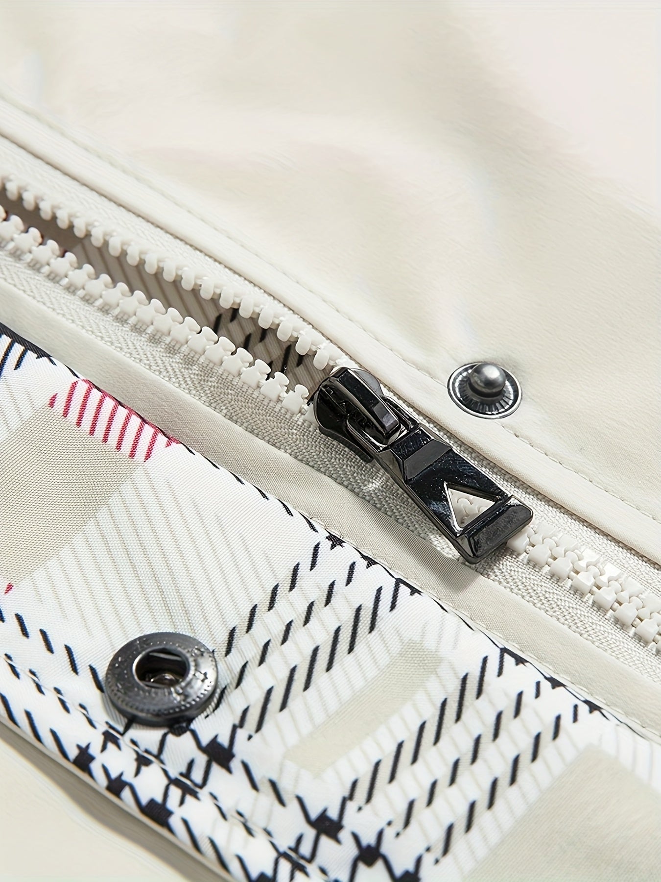 Dame jakke | Parka med hætte og justerbar talje