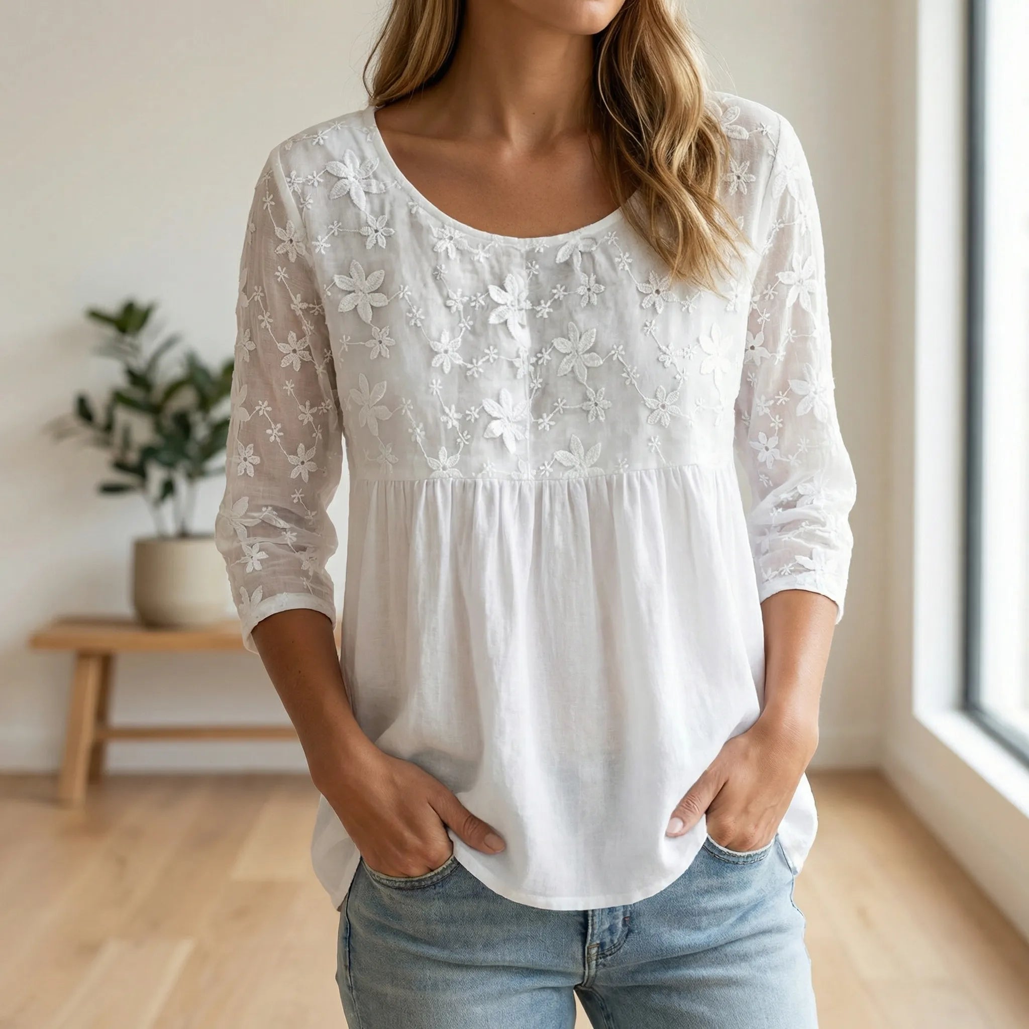 Bluse dame | Let tunika med blomsterbroderi