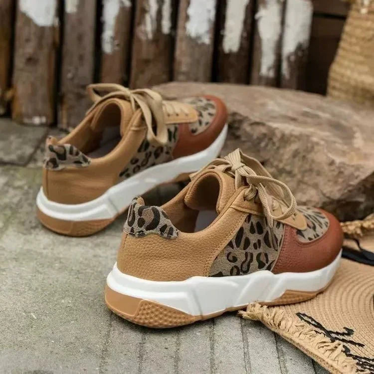 Stilfulde dames sneakers med dyreprint og komfortabel pasform