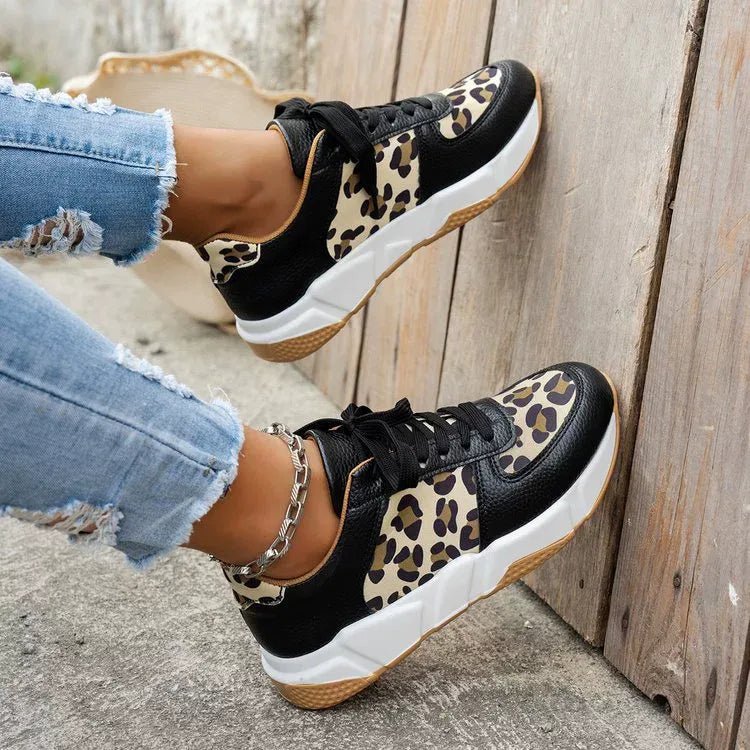 Stilfulde dames sneakers med dyreprint og komfortabel pasform