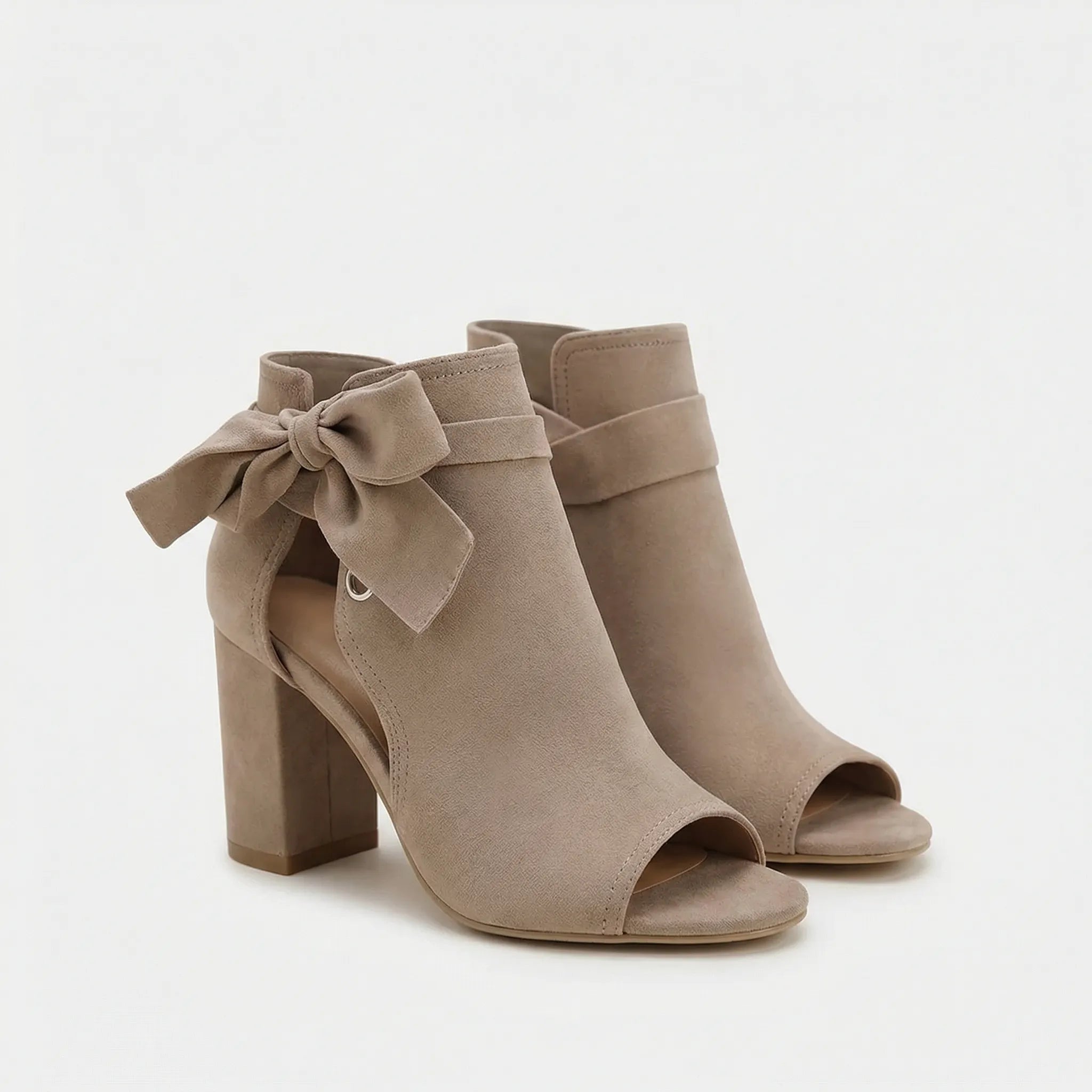 Hæle dame | Åben tå blokhæl med sløjfe