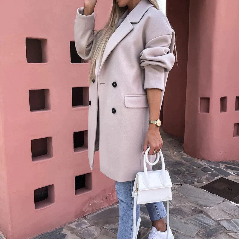 Lang damefrakke | Ulden frakke med knapper og reverskrave