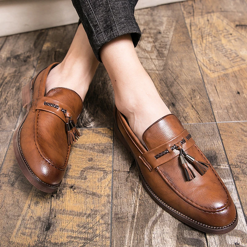 Mocassins pour homme | Chaussures élégantes à enfiler avec pompon