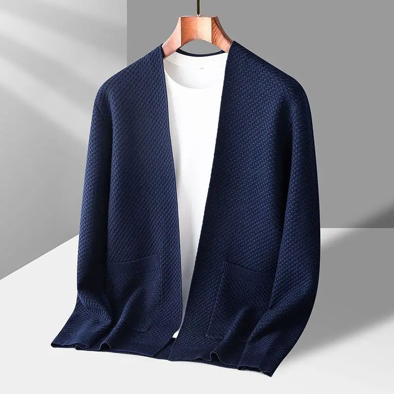 Strikket herre cardigan med strukturmønster