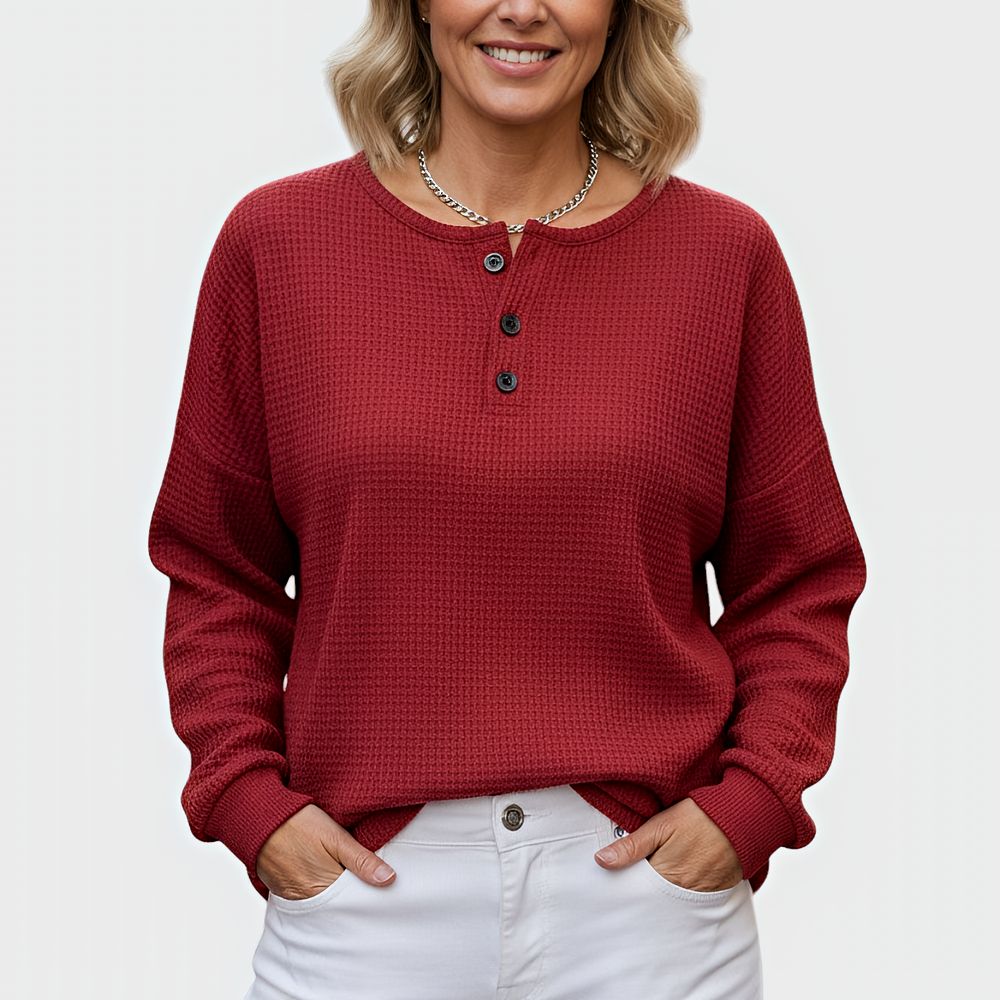 Vaffelstrikket hyggetrøje med knapper – dame