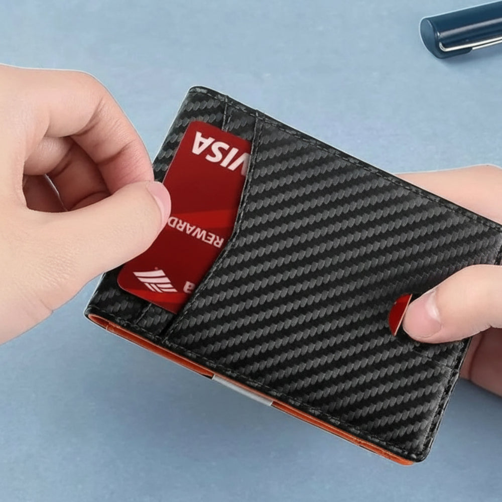 Minimalistisk RFID-beskyttet kortholder i kulfiber-look
